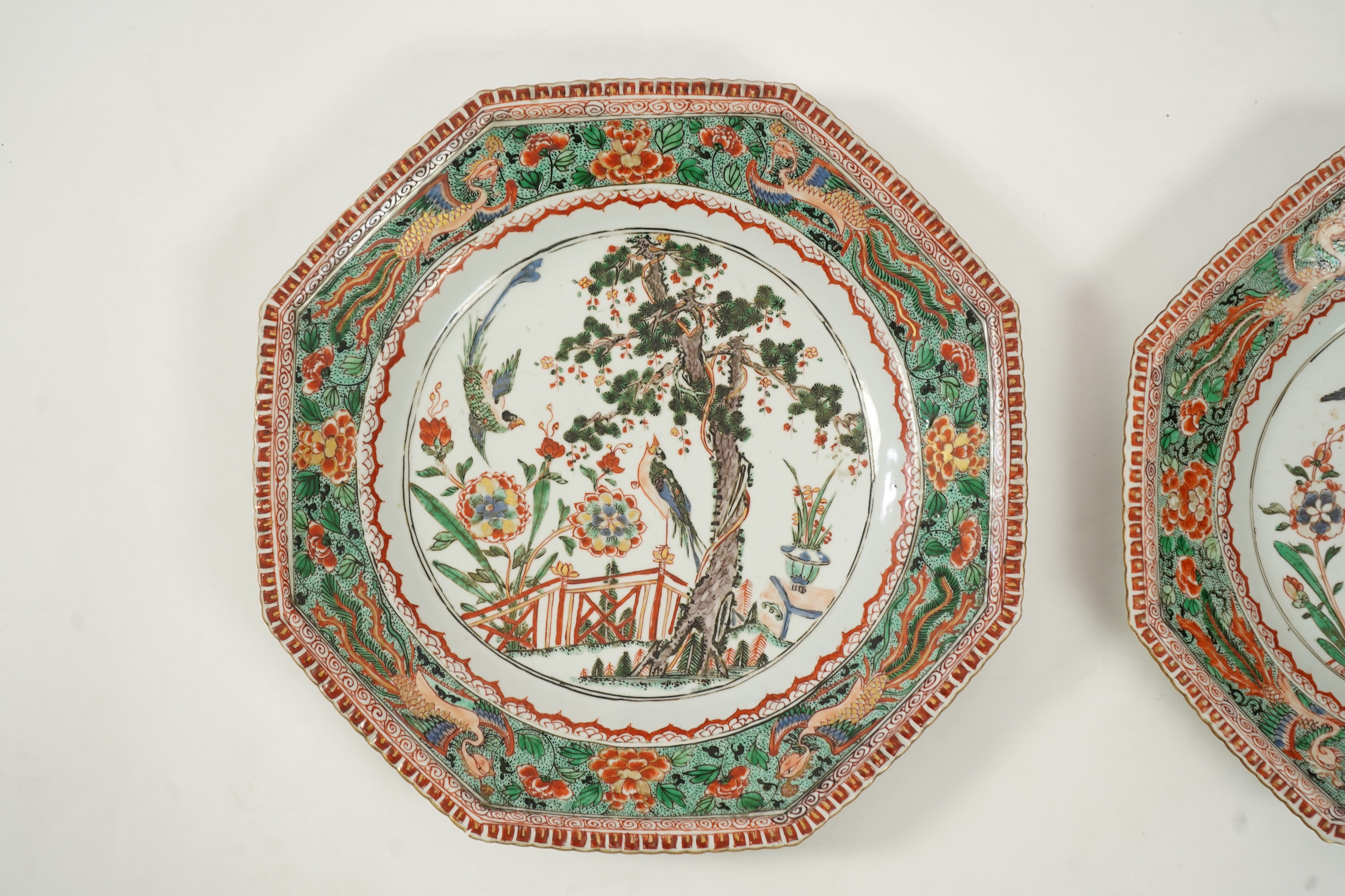 Two graduated Chinese famille verte octagonal dishes, Kangxi period